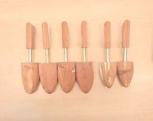 Set of 3 Pairs Adjustable Aromatic Cedar Shoe Trees
